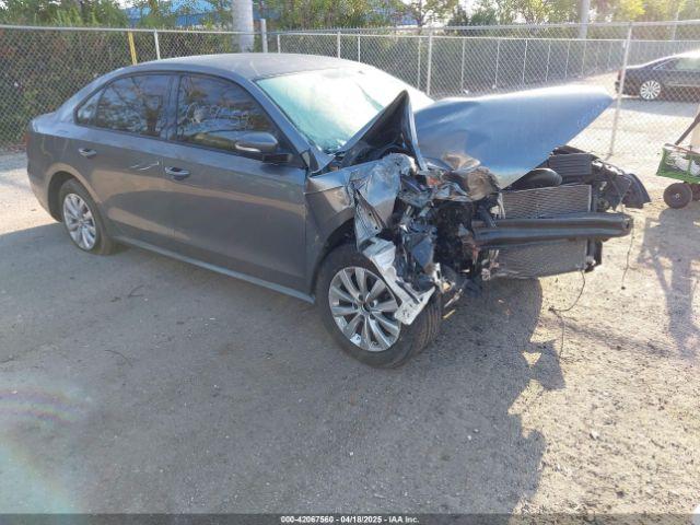  Salvage Volkswagen Passat