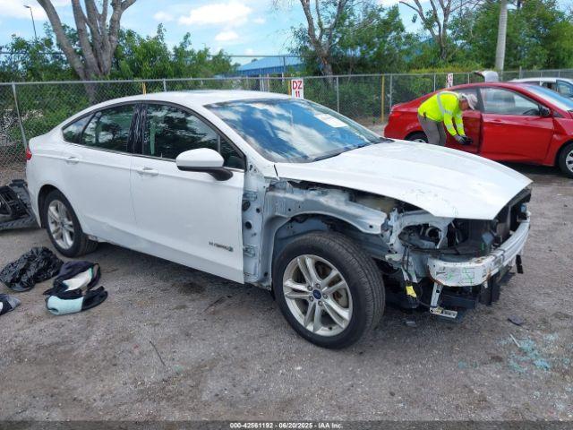  Salvage Ford Fusion