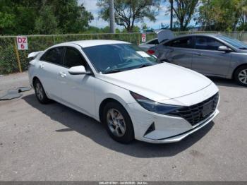  Salvage Hyundai ELANTRA