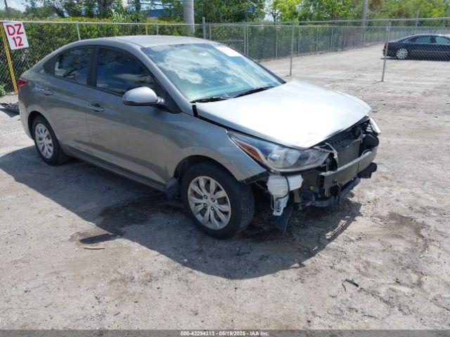  Salvage Hyundai ACCENT