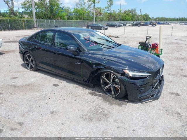  Salvage Volvo S60