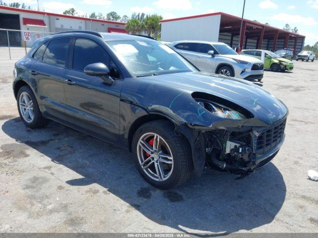  Salvage Porsche Macan