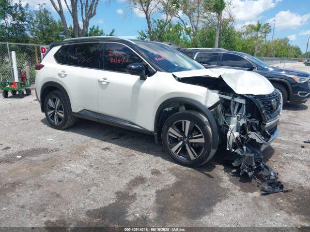  Salvage Nissan Rogue