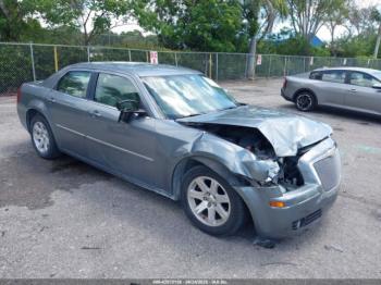  Salvage Chrysler 300