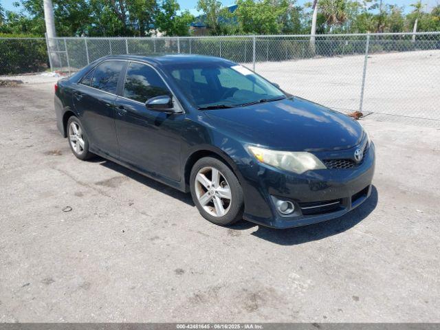  Salvage Toyota Camry