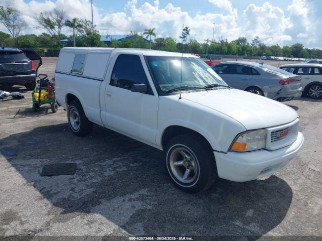  Salvage GMC Sonoma