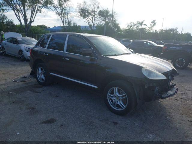  Salvage Porsche Cayenne