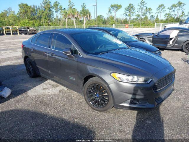  Salvage Ford Fusion