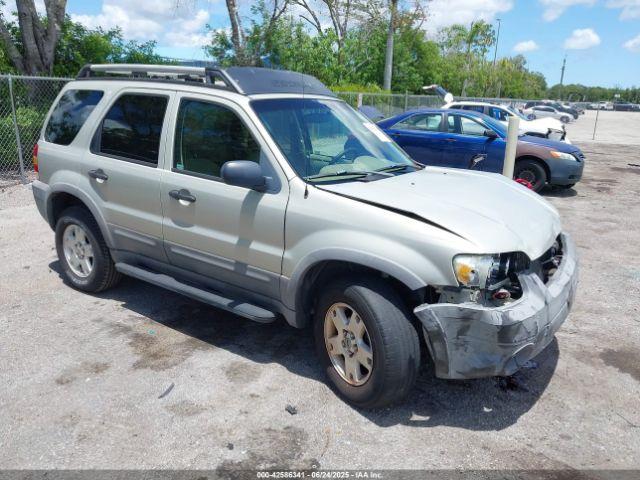  Salvage Ford Escape