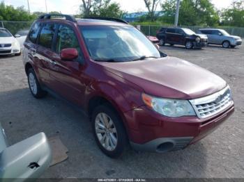  Salvage Subaru Forester