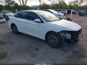  Salvage Volkswagen Jetta