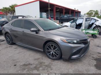  Salvage Toyota Camry