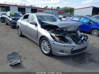  Salvage Hyundai Genesis
