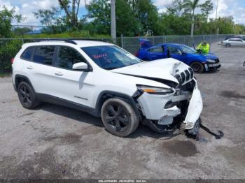  Salvage Jeep Cherokee