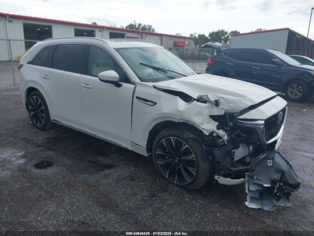  Salvage Mazda Cx