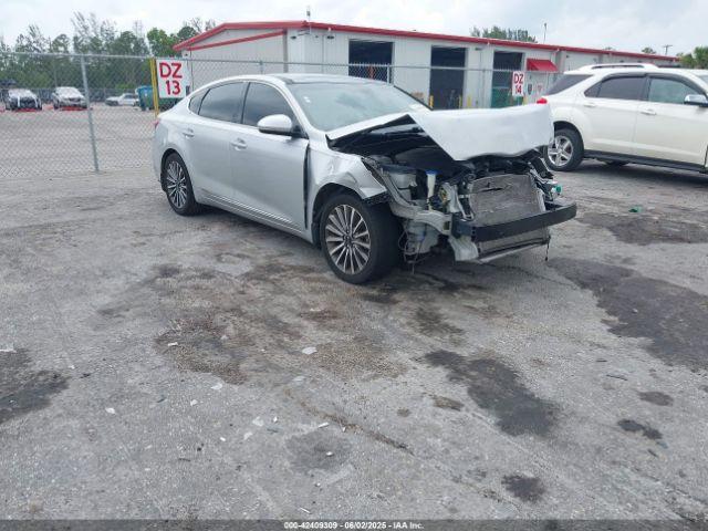  Salvage Kia Cadenza
