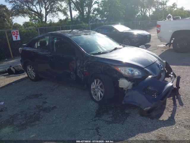  Salvage Mazda Mazda3