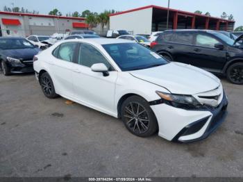  Salvage Toyota Camry