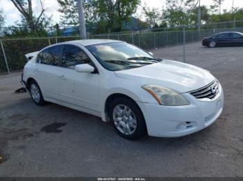  Salvage Nissan Altima