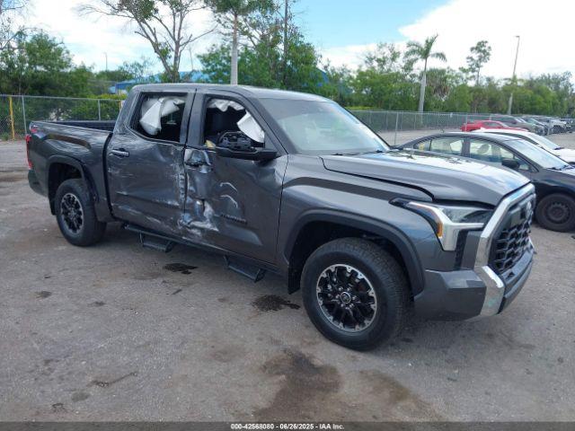  Salvage Toyota Tundra