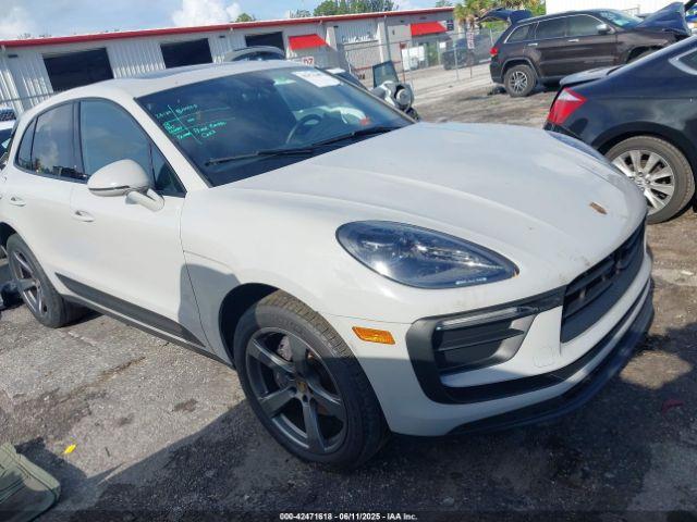  Salvage Porsche Macan