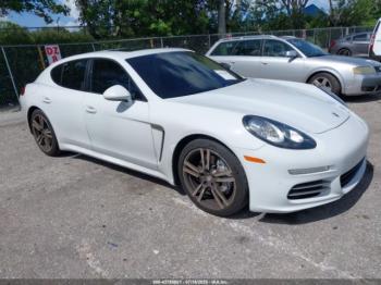  Salvage Porsche Panamera