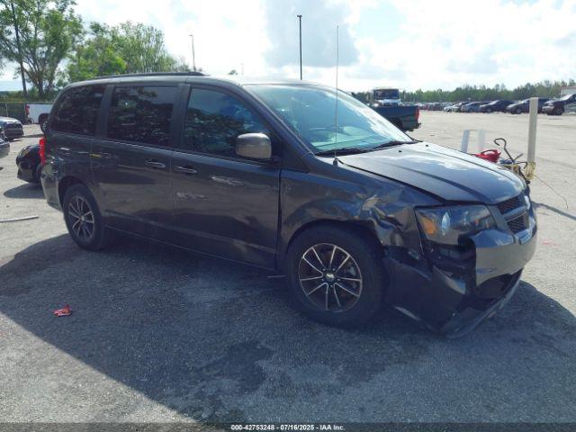  Salvage Dodge Grand Caravan