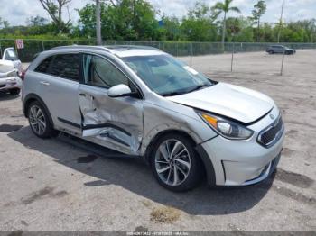  Salvage Kia Niro