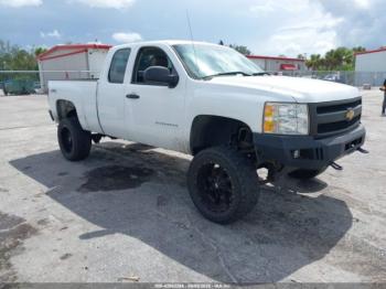  Salvage Chevrolet Silverado 1500