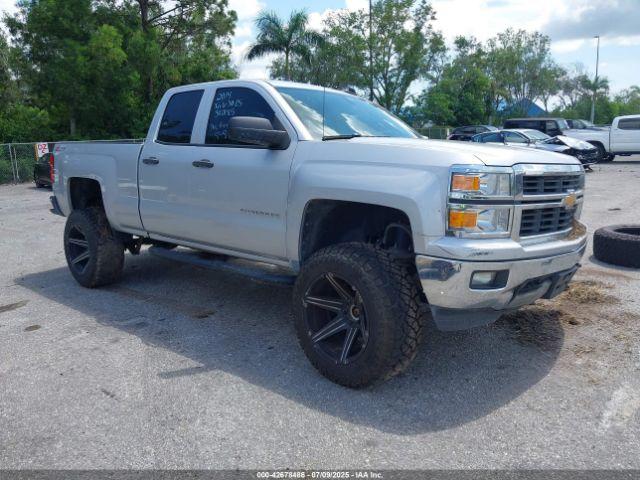 Salvage Chevrolet Silverado 1500