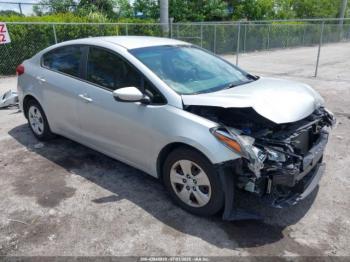  Salvage Kia Forte