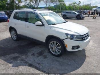  Salvage Volkswagen Tiguan