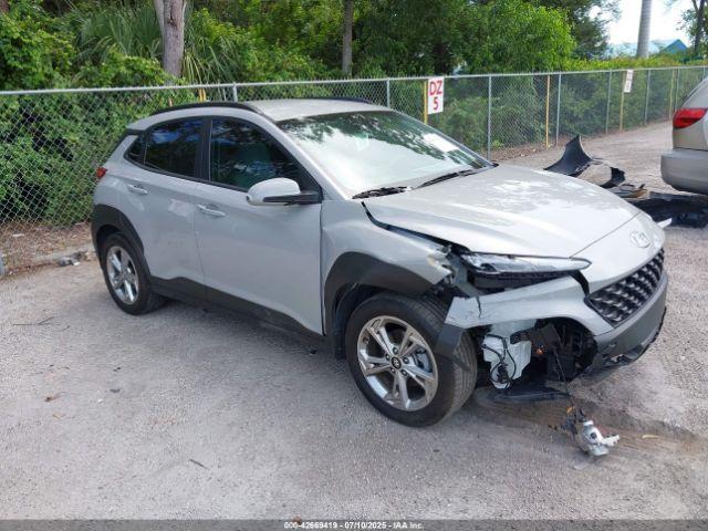 Salvage Hyundai KONA