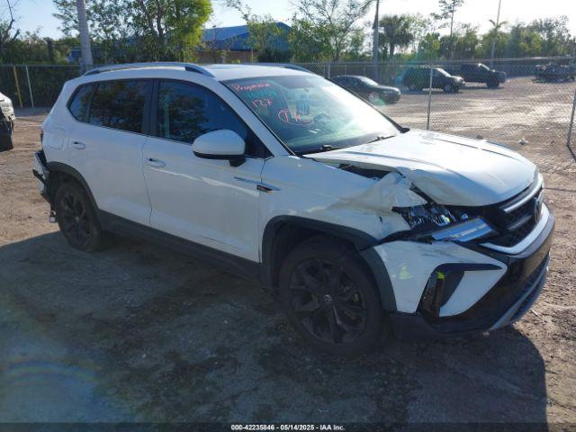 Salvage Volkswagen Taos