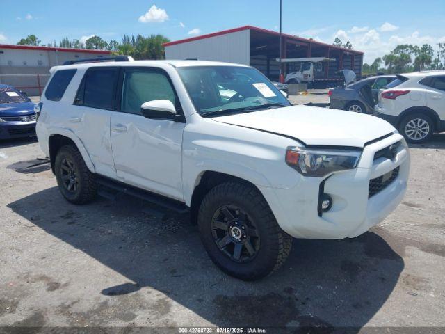  Salvage Toyota 4Runner