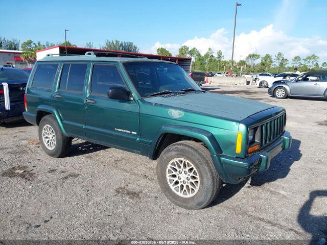  Salvage Jeep Cherokee
