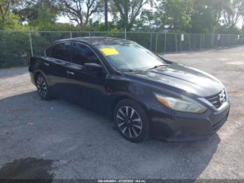  Salvage Nissan Altima