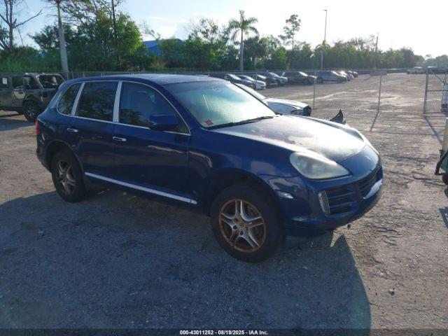  Salvage Porsche Cayenne