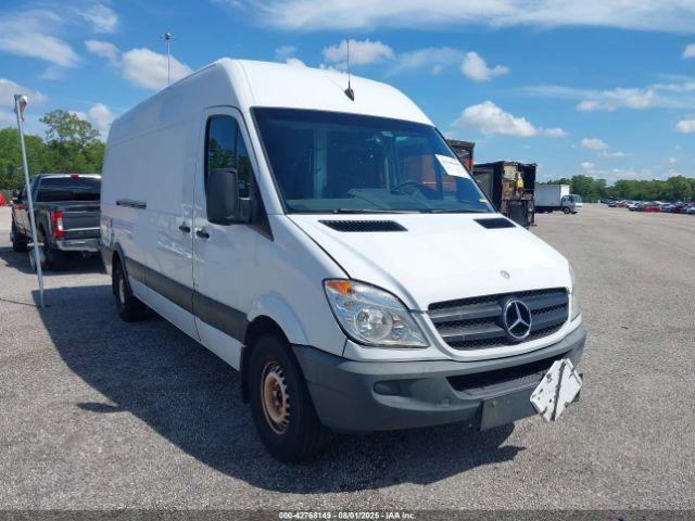  Salvage Mercedes-Benz Sprinter 2500