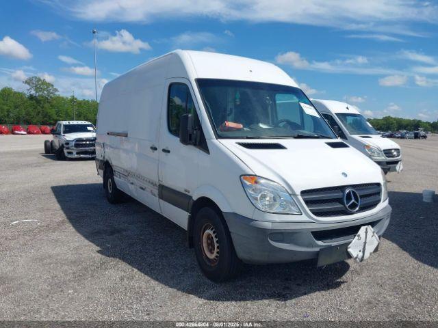  Salvage Mercedes-Benz Sprinter 2500