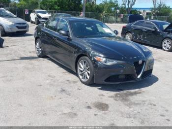  Salvage Alfa Romeo Giulia