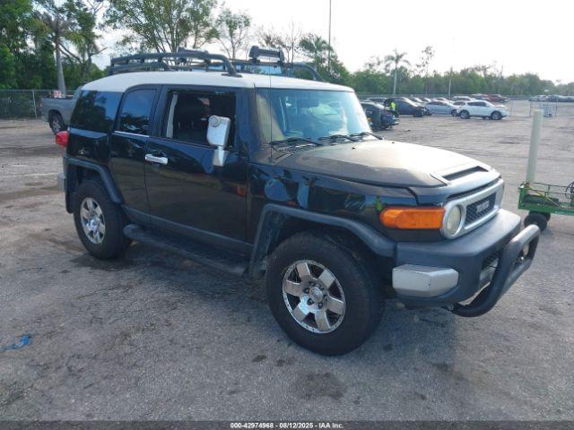  Salvage Toyota FJ Cruiser