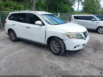  Salvage Nissan Pathfinder