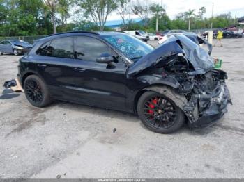  Salvage Porsche Macan