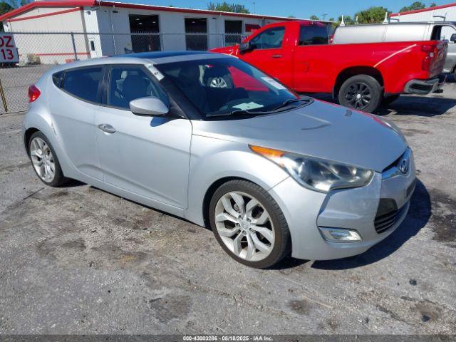  Salvage Hyundai VELOSTER