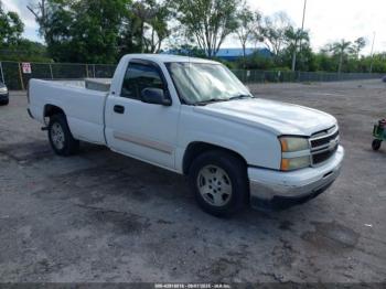  Salvage Chevrolet Silverado 1500