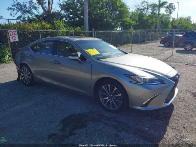  Salvage Lexus Es
