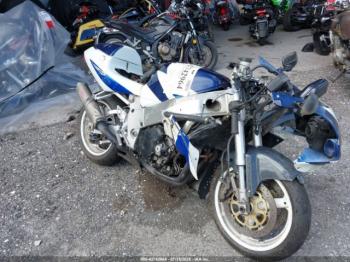  Salvage Suzuki Gsx-r750