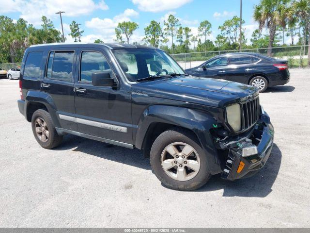 Salvage Jeep Liberty