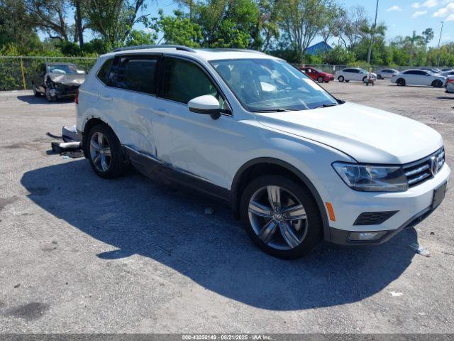  Salvage Volkswagen Tiguan
